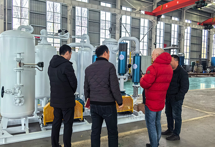 Russian Clients Visit Henan Kerong Gas Equipment Co., Ltd. for an On-Site Inspection and Exchange